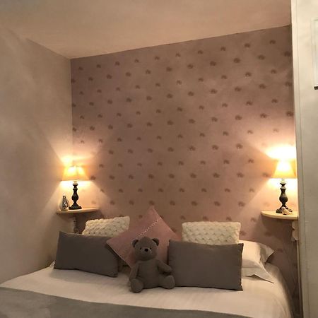 Appartement Charles Baudelaire องเฟลอร์ ภายนอก รูปภาพ