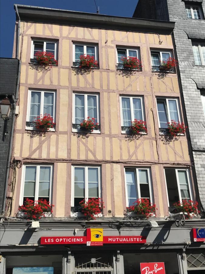 Appartement Charles Baudelaire องเฟลอร์ ภายนอก รูปภาพ